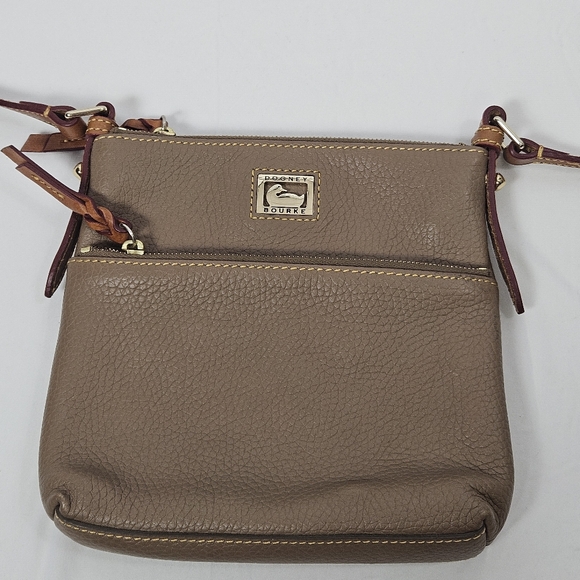 Dooney & Bourke Dillen taupe letter carrier H 8.5" x W 2" x L 8.25" - Picture 1 of 16